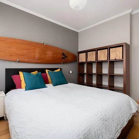 Apartamento Soleado De Una Habitación, A Pie Del Centro * Oviedo